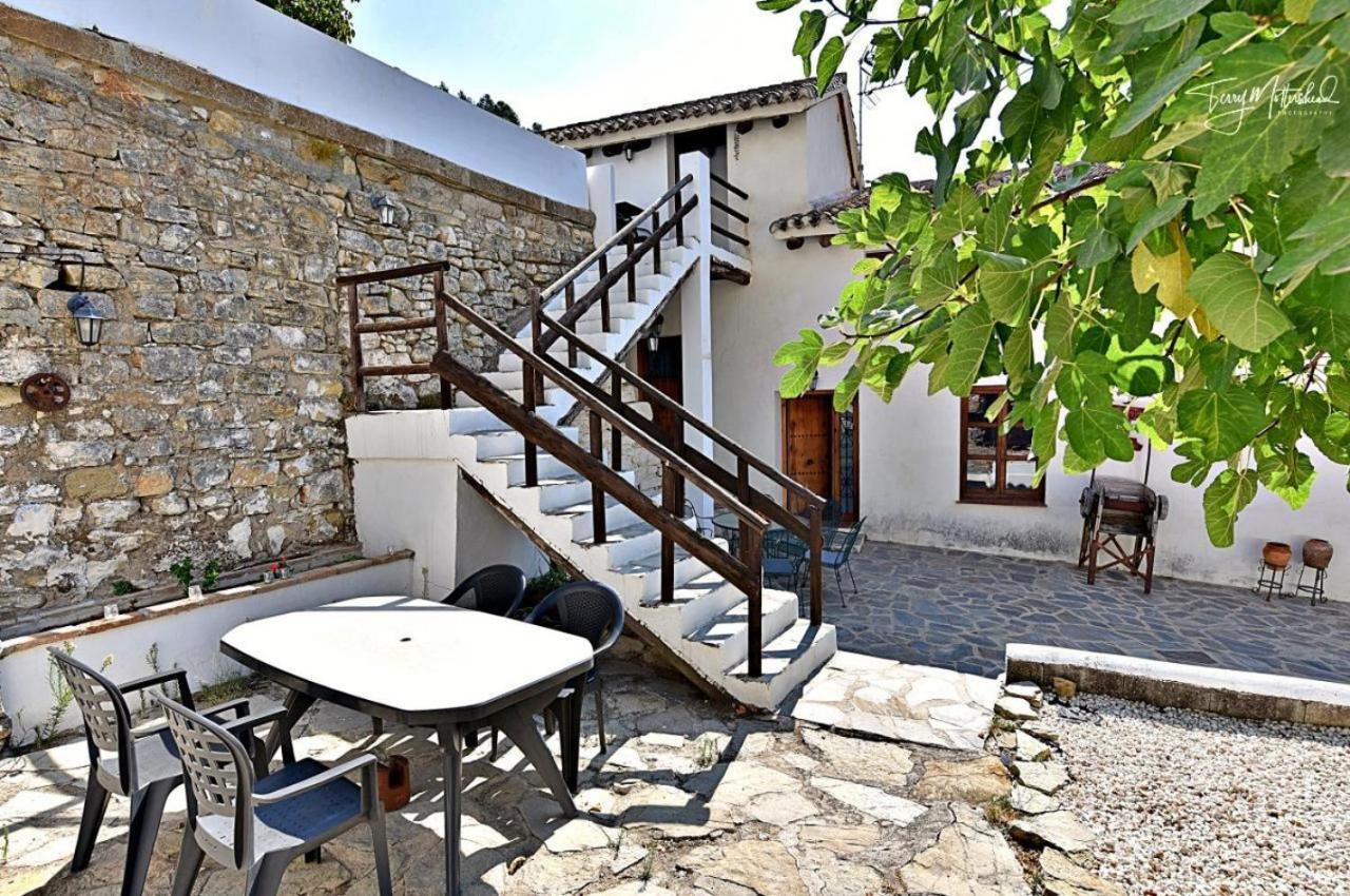 La Casa Del Agua Guest House Montefrio Ngoại thất bức ảnh