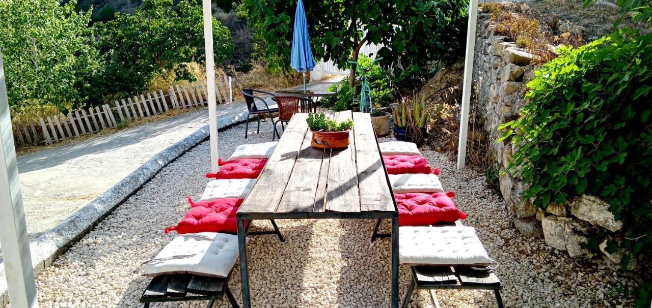 La Casa Del Agua Guest House Montefrio Ngoại thất bức ảnh